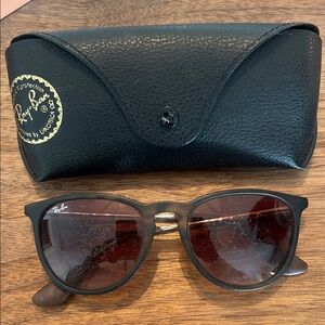 Ray-Ban Black and Brown Sunglasses with Case